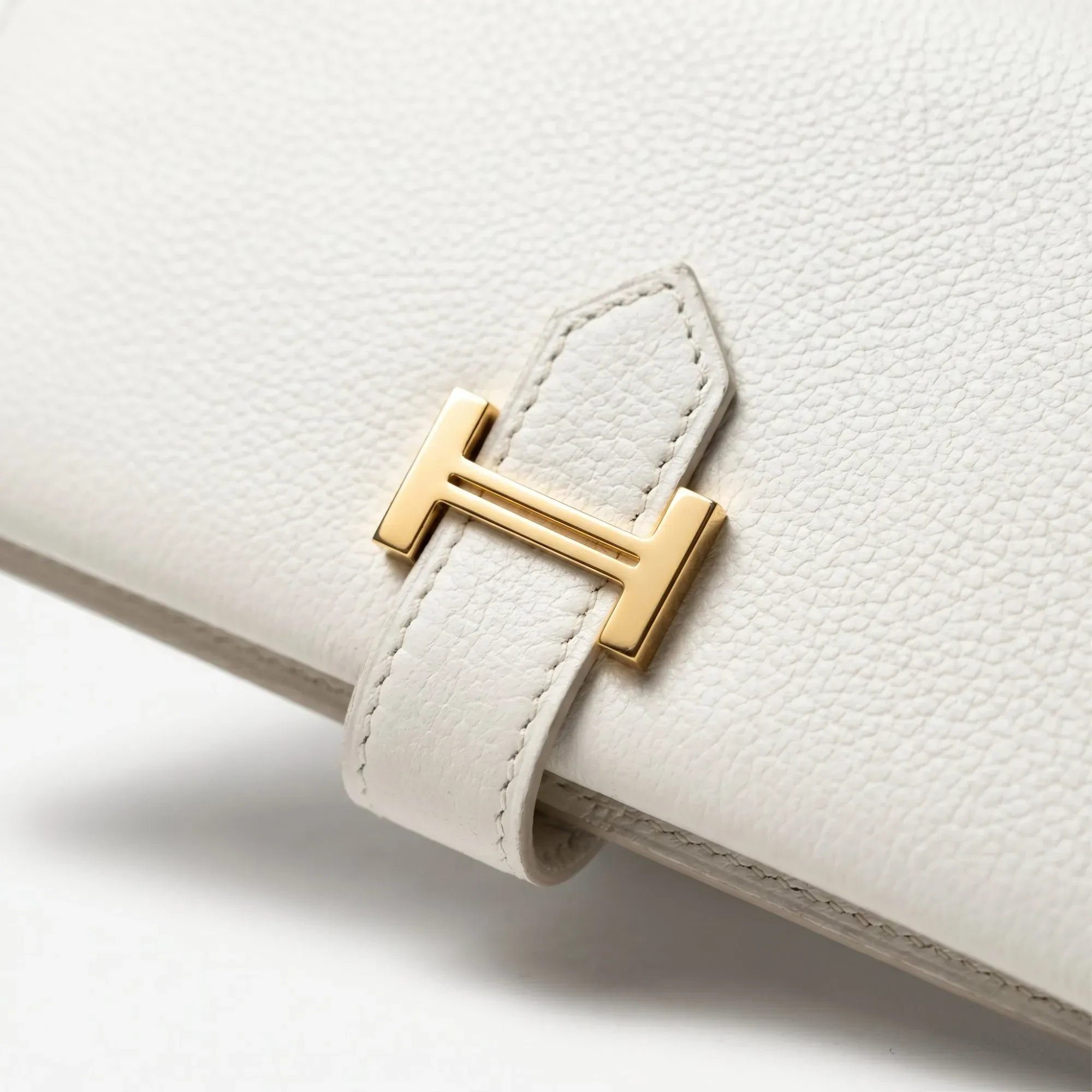 Hermès Béarn Long Wallet — White / Pearl Grey, Gold H - View 4
